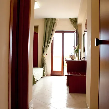 Hotel Felix 4*