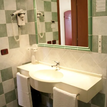 Hotel Felix 4*
