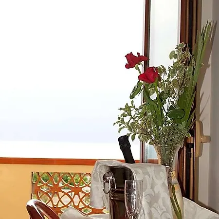 Felix Hotel 4*