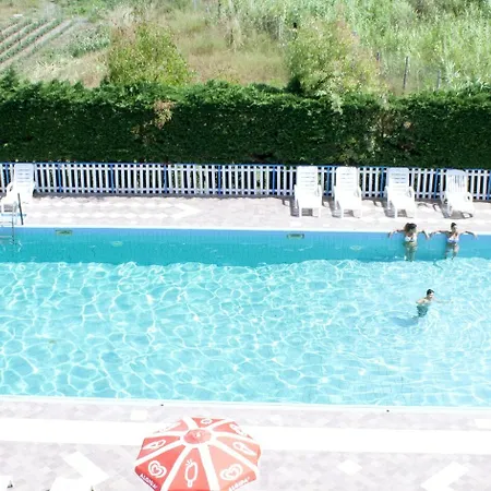 Felix Hotel 4*