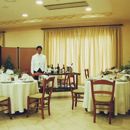 Felix Hotel 4*